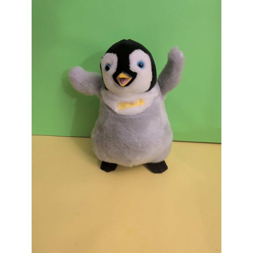 Happy Feet Penguin Plush 10" Thinkway Toys Mumble Rubber Beak Stuffed Animal
